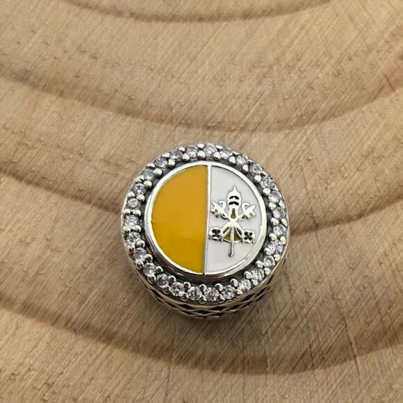 VATICAN CITY MEMORIES .925 Sterling Silver Travel Souvenir  Pandora VATICAN Travel Exclusive Charm Pendant, S925 Silver Jewelry